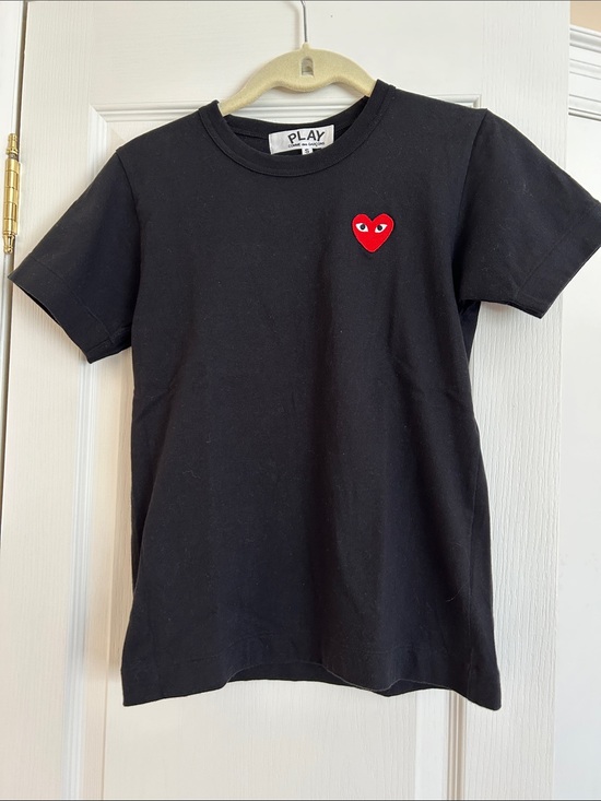 Comme des Garcons PLAY Tops - Comme Des Garçons T-Shirt